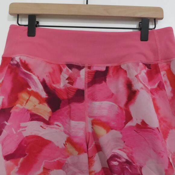 Athleta Womens Sz S Painted Energy Coral Pink Pattern Run With It 3.5” Shorts - Picture 3 of 6